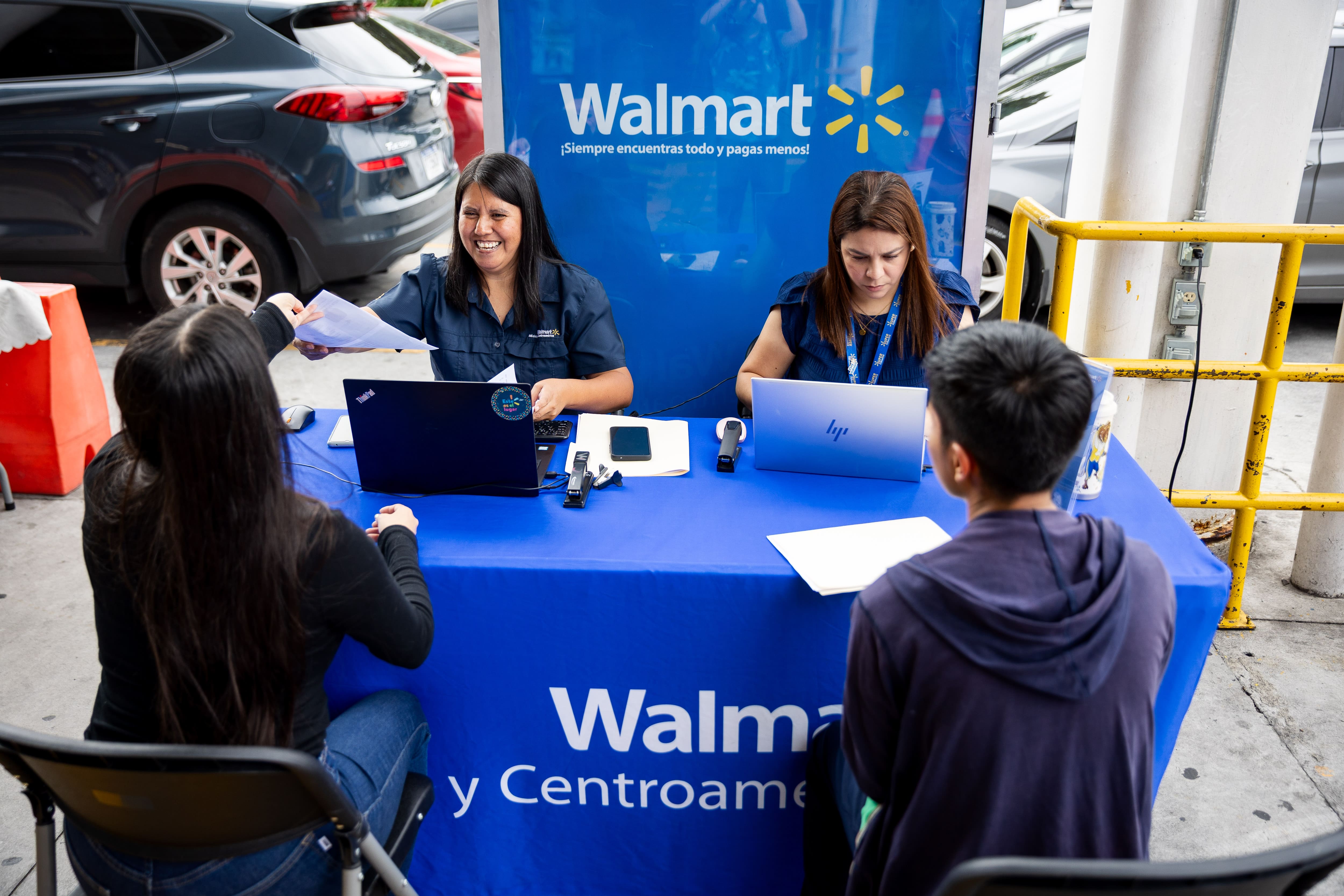 Walmart Lanza “Martes de Oportunidades” Impulsa el Empleo en Guatemala
