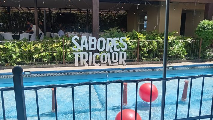 Restaurante Los Cebollines presenta “Sabores Tricolor: Una explosión de México en tu mesa”